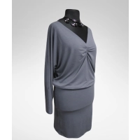 Sukienka Edith XXL nietoperz z dekoltem w szpic